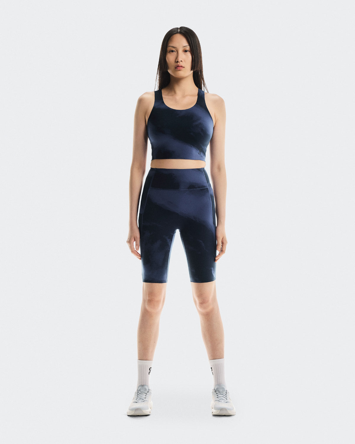 Women's Studio Open Back Crop Acai | Navy - US 2485