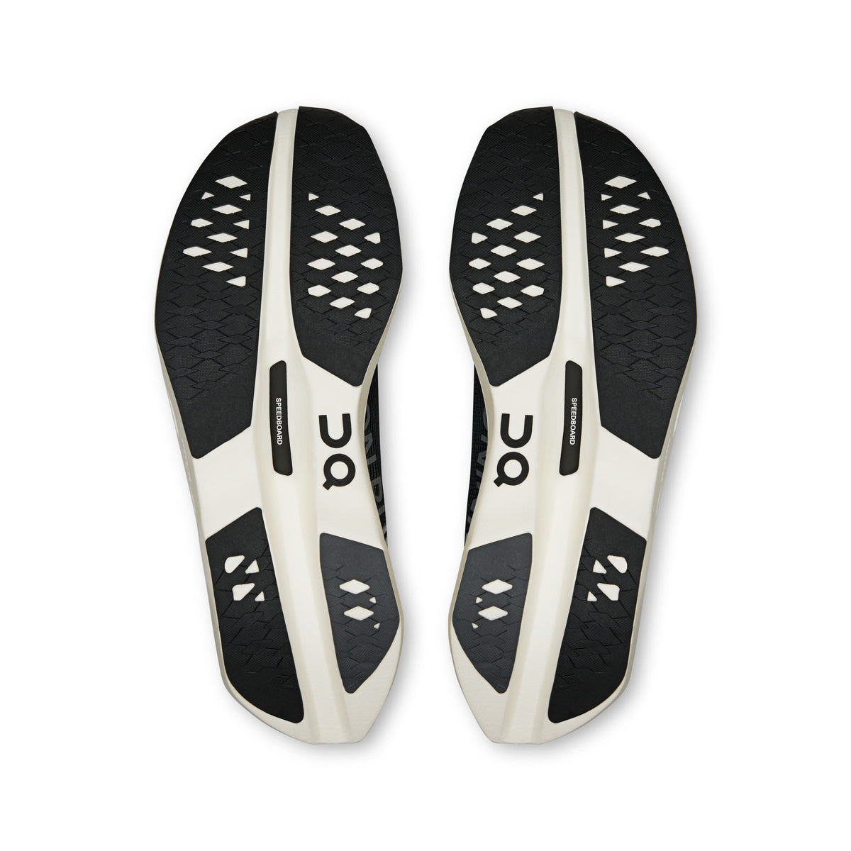 Women's Cloudboom Volt White | Black - US 6325