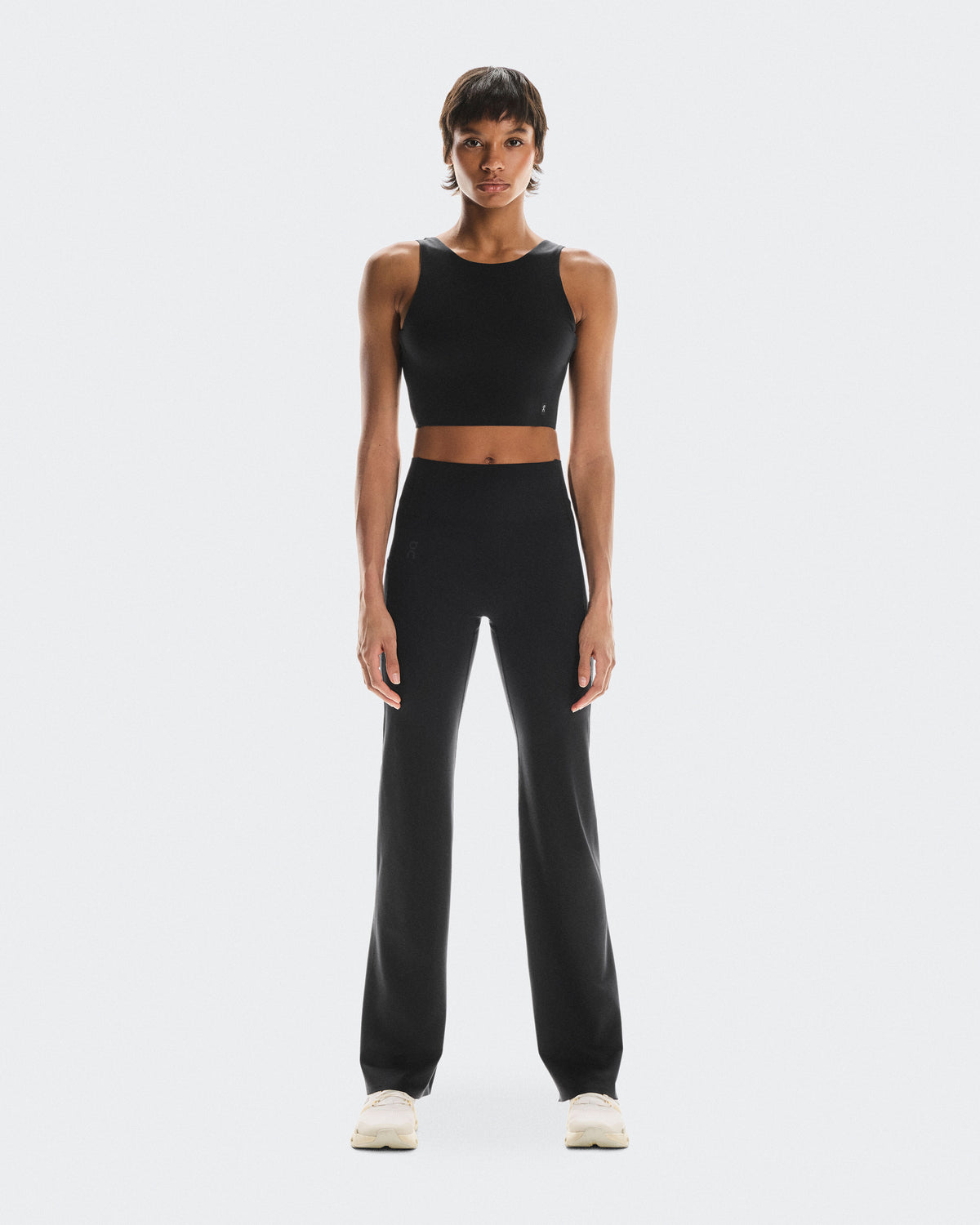 Women's Studio Leggings Flared Black - US 5019