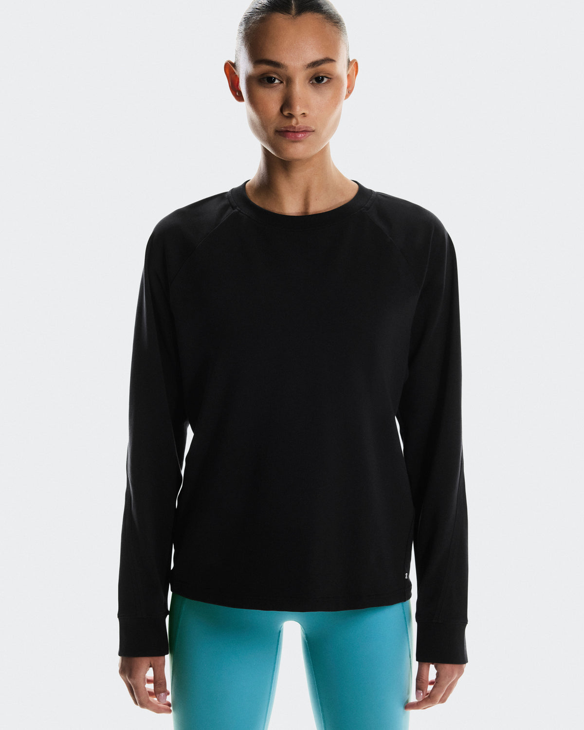 Women's Studio Crew Black - US 8357