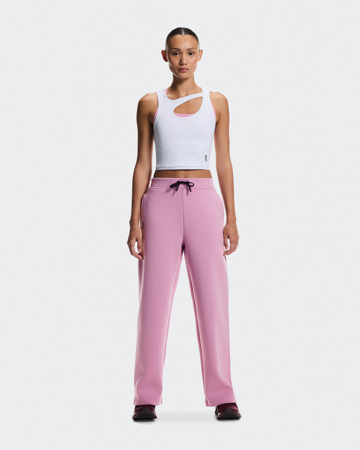 Women's Focus Tech Sweatpants Sakura - US 2761