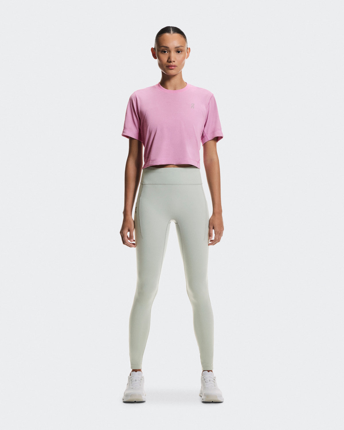 Women's Train-T Crop Graphic Sakura - US 5125