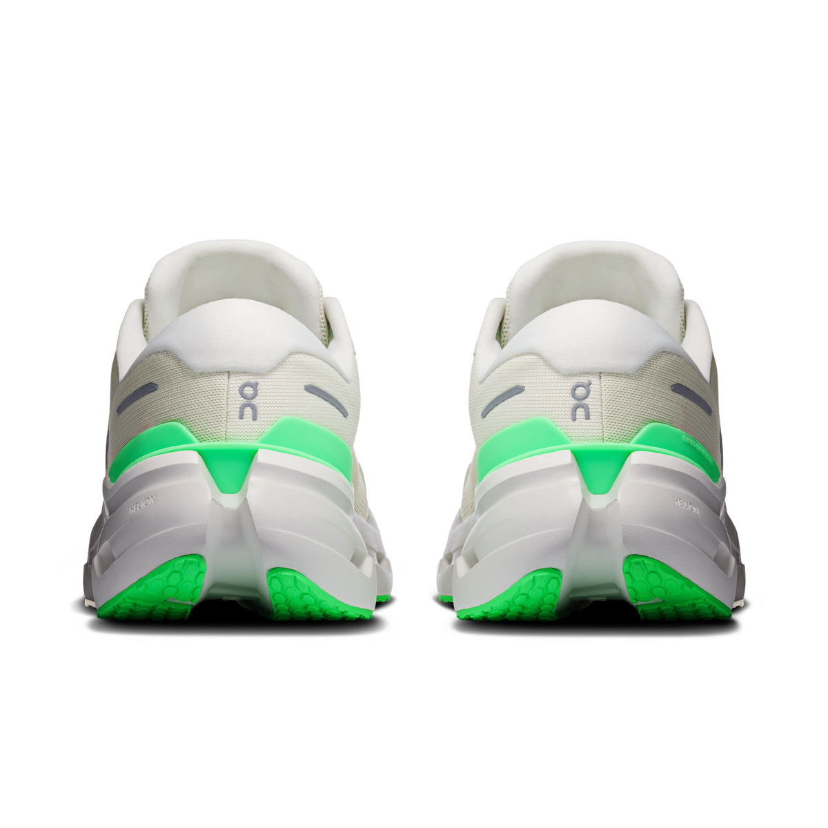 Men's Cloudrunner 3 Wide Ghost | Verdite - US 0446