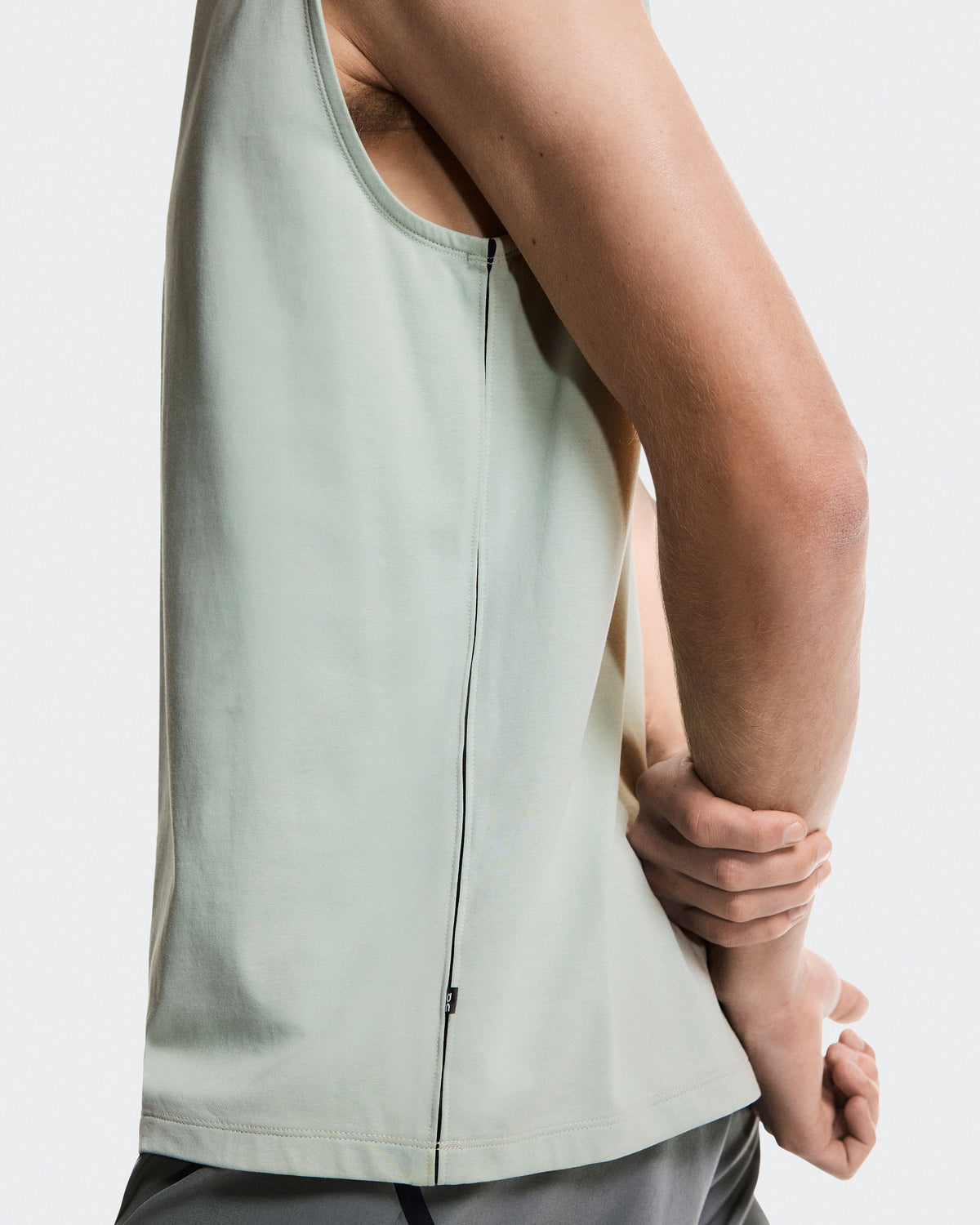 Men's Focus Tank Sakura - US 8358
