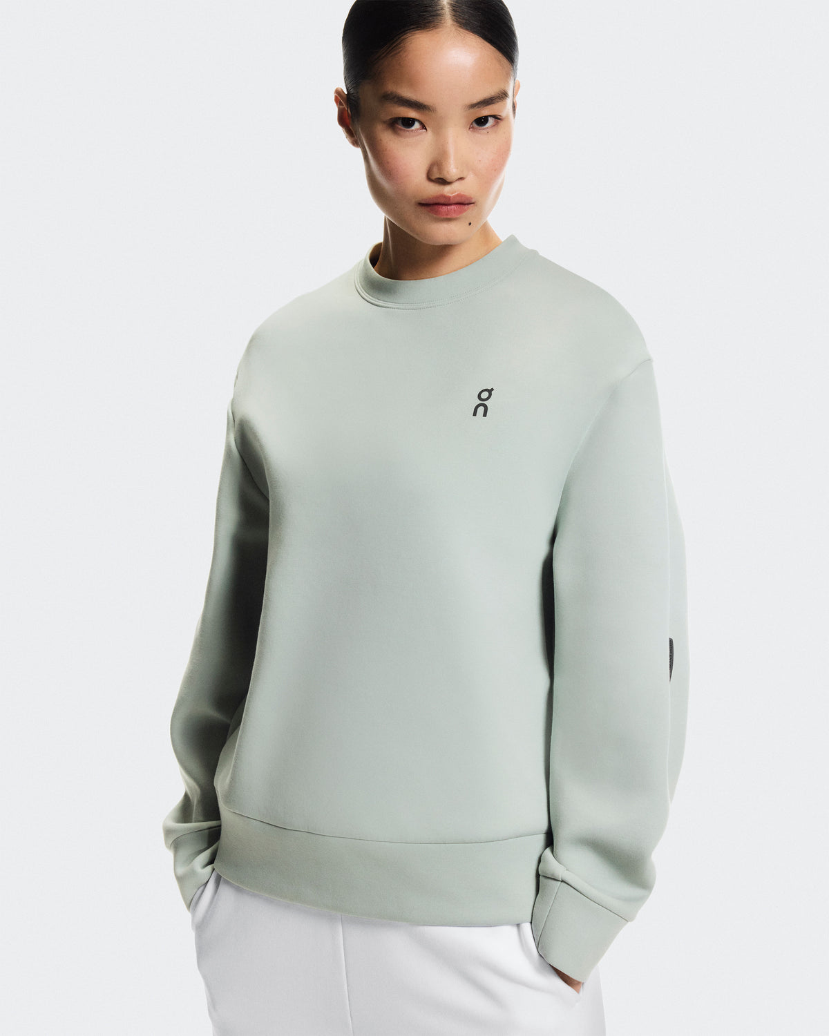 Women's Focus Tech Crew Mineral - US 6380